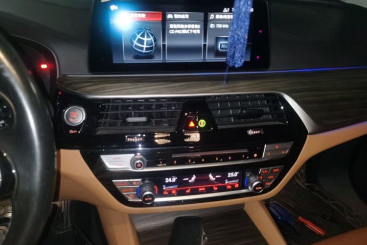 Used BMW 6 Series GT 2019 630i Luxury Design Package Audio And AC Panel