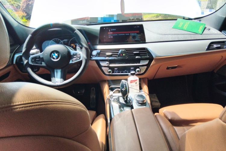 Used BMW 6 Series GT 2019 630i M Sport Package Center Console