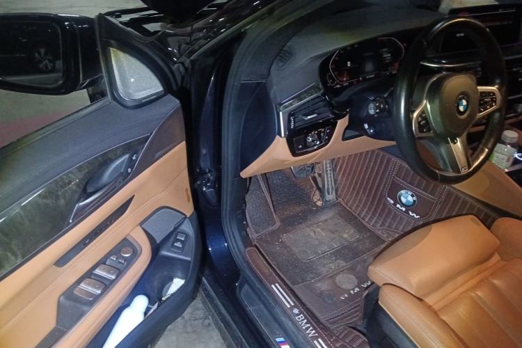 Used BMW 6 Series GT 2019 630i M Sport Package Driver Seat
