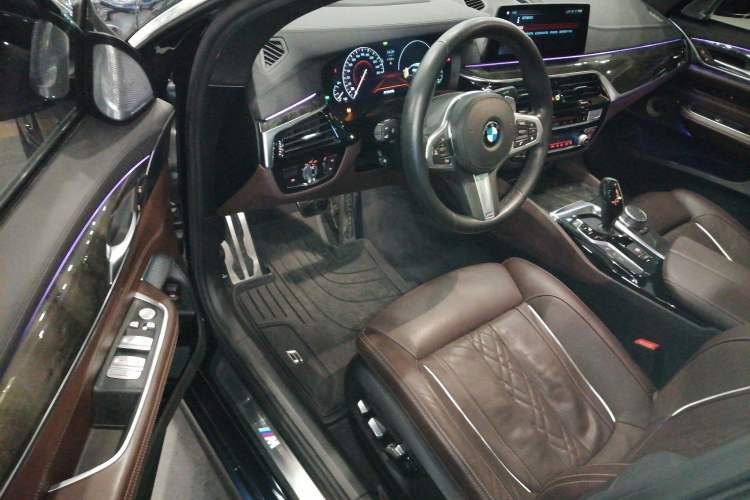 Used BMW 6 Series GT 2019 630i M Sport Touring Edition Driver Seat