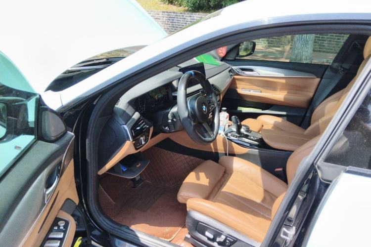 Used BMW 6 Series GT 2019 630i M Sport Package Driver Seat