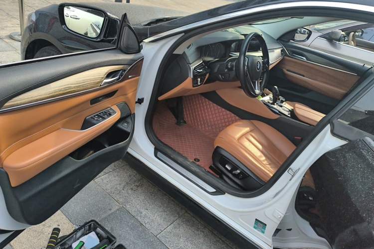 Used BMW 6 Series GT 2019 630i Luxury Design Package Driver Seat