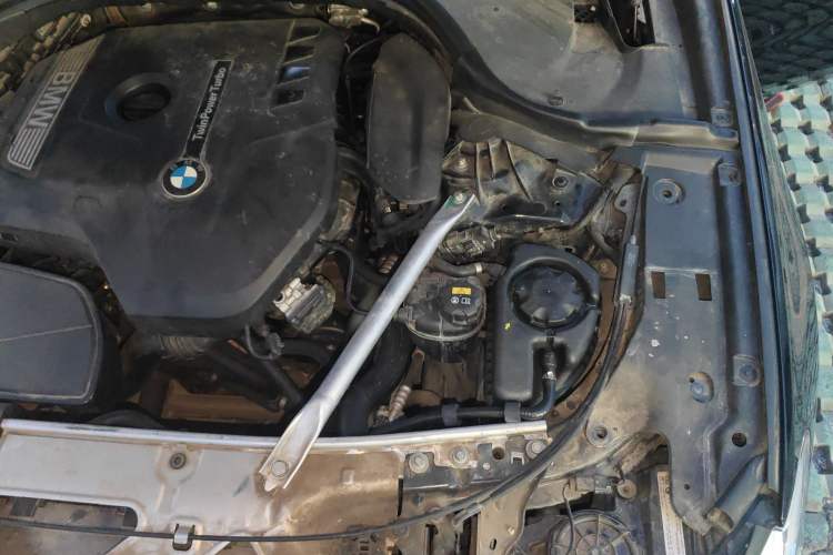 Used BMW 6 Series GT 2019 630i Luxury Design Package Engine Bay Left