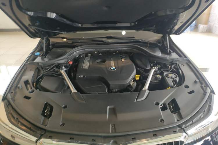 Used BMW 6 Series GT 2019 630i M Sport Package Engine Bay
