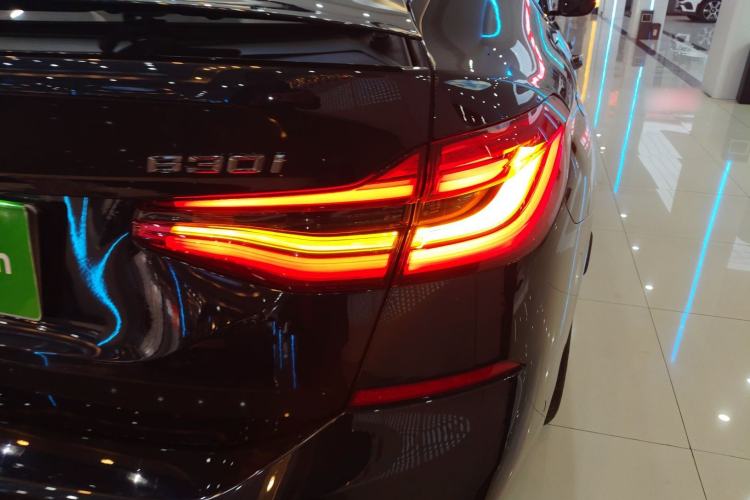 Used BMW 6 Series GT 2019 630i M Sport Package Exterior 2