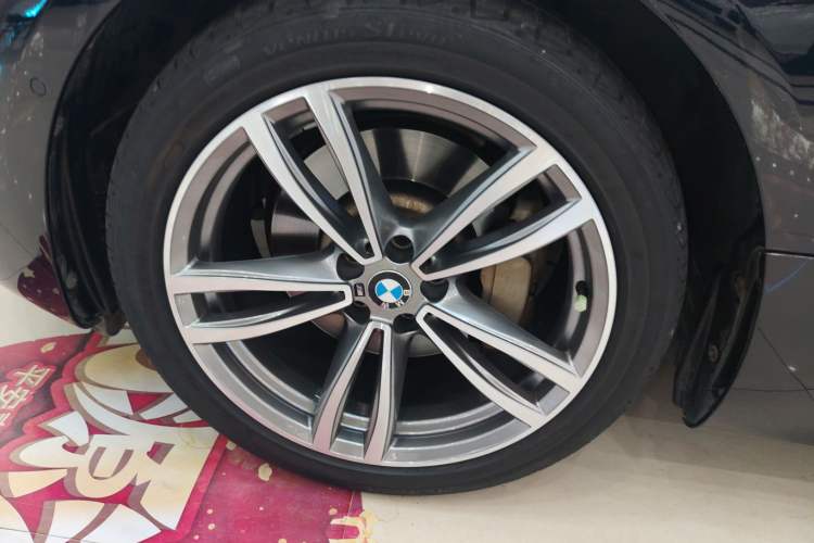 Used BMW 6 Series GT 2019 630i M Sport Package Exterior 3