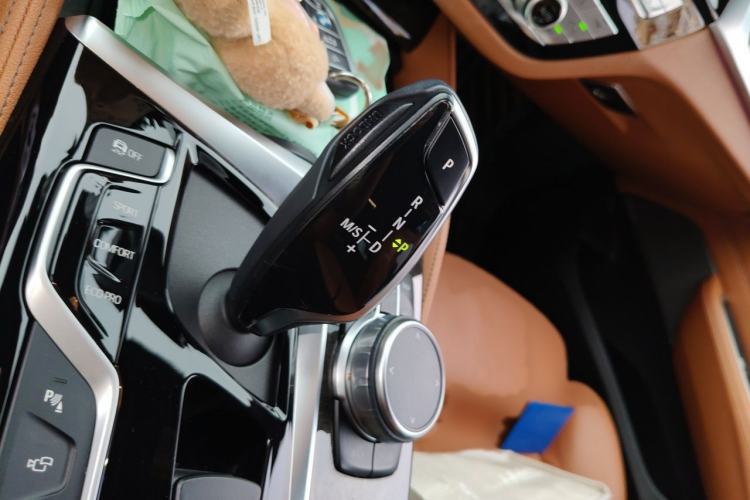 Used BMW 6 Series GT 2019 630i M Sport Package Gear Lever