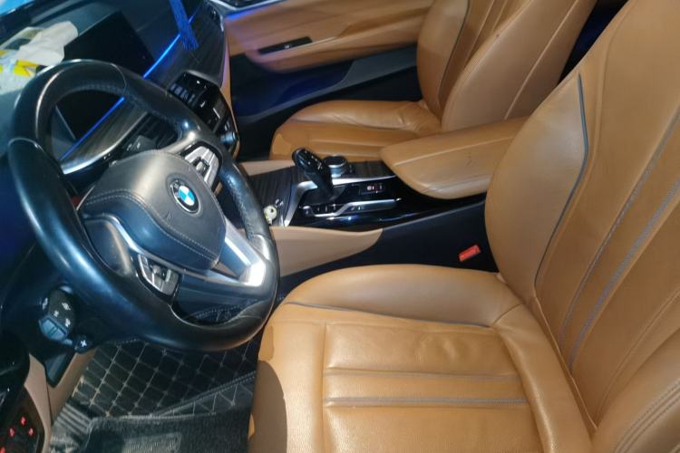 Used BMW 6 Series GT 2019 630i Luxury Design Package Left Front Seat