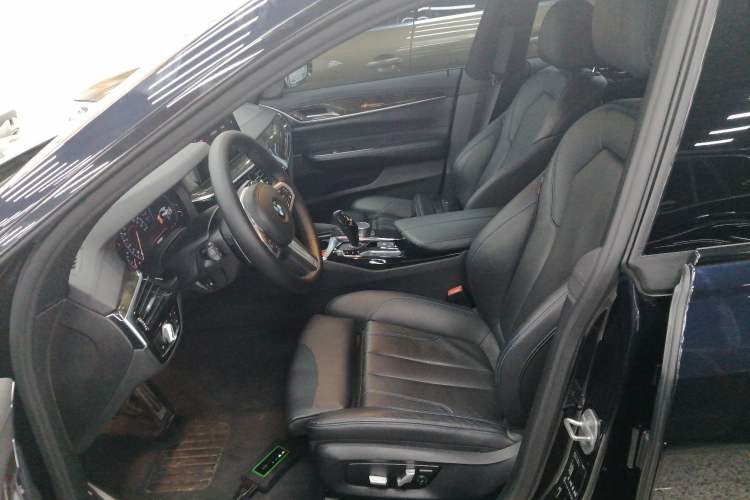 Used BMW 6 Series GT 2019 630i M Sport Package Left Front Seat