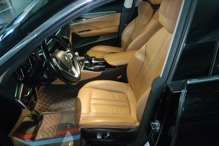 Used BMW 6 Series GT 2019 630i Luxury Design Package Left Front Seat