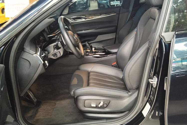 Used BMW 6 Series GT 2019 630i M Sport Package Left Front Seat