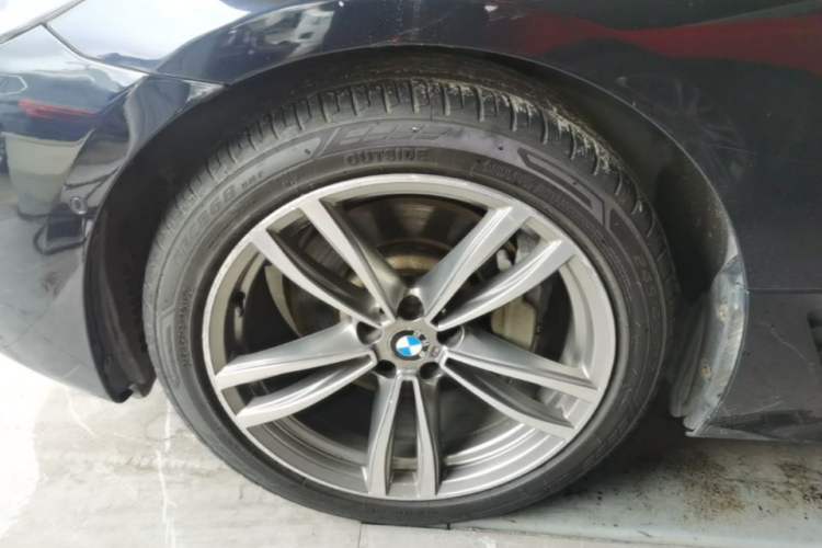 Used BMW 6 Series GT 2019 630i M Sport Package Left Front Wheel Hub