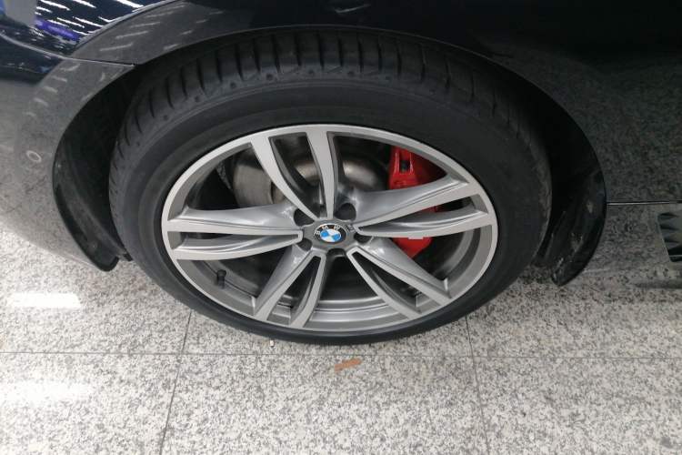 Used BMW 6 Series GT 2019 630i M Sport Package Left Front Wheel Hub