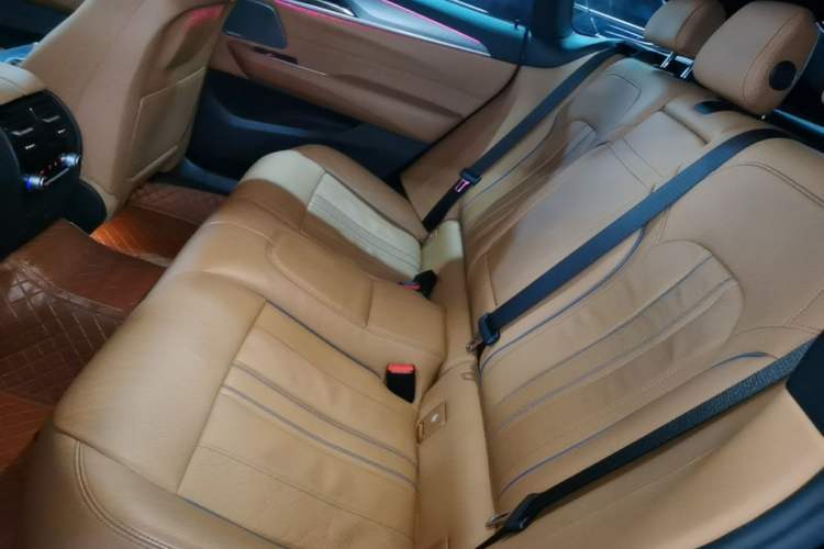 Used BMW 6 Series GT 2019 630i M Sport Package Left Rear Seat