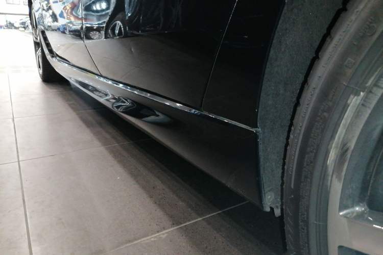 Used BMW 6 Series GT 2019 630i M Sport Touring Edition Left Side Sill
