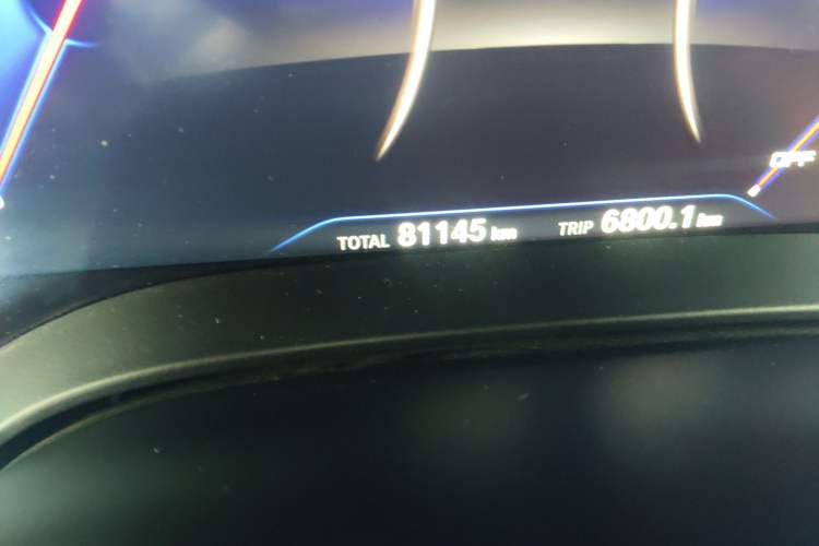 Used BMW 6 Series GT 2019 630i Luxury Design Package Odometer Close Up