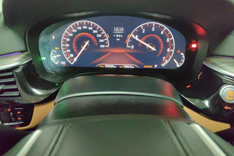 Used BMW 6 Series GT 2019 630i Luxury Design Package Odometer Close Up
