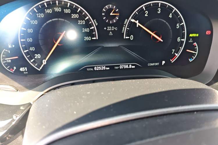 Used BMW 6 Series GT 2019 630i M Sport Package Odometer Close Up
