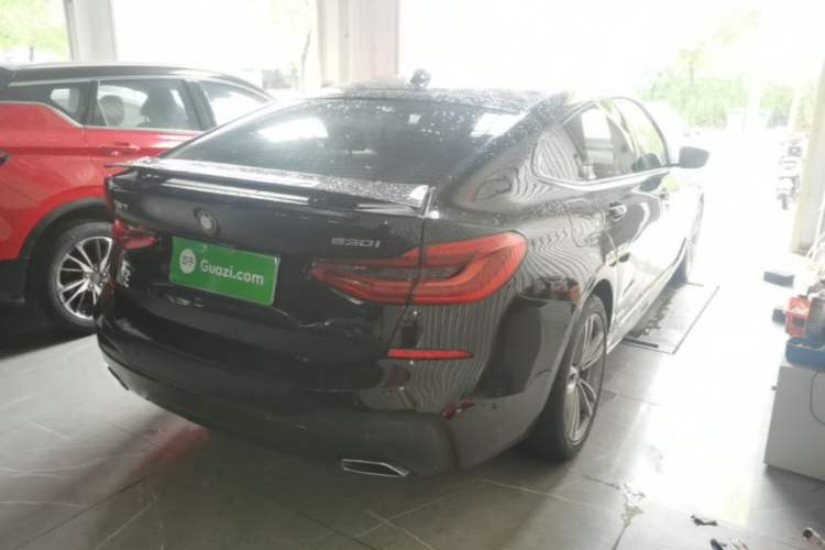 Used BMW 6 Series GT 2019 630i M Sport Package Rear Right 45 Deg