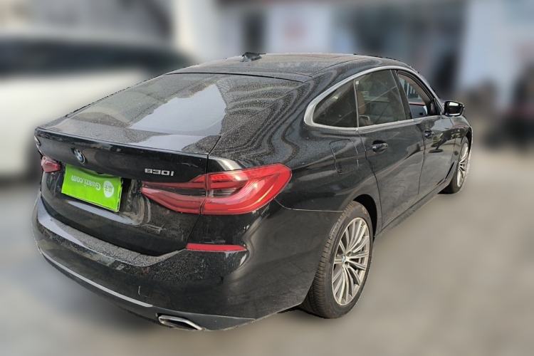 Used BMW 6 Series GT 2019 630i Luxury Design Package Rear Right 45 Deg