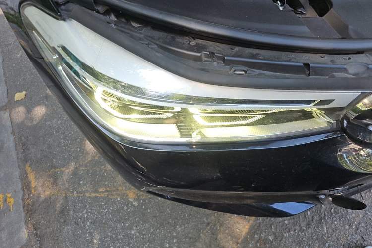 Used BMW 6 Series GT 2019 630i M Sport Touring Edition Right Front Headlight