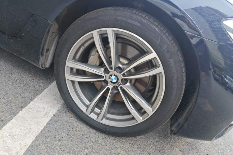 Used BMW 6 Series GT 2019 630i M Sport Package Right Front Wheel Hub