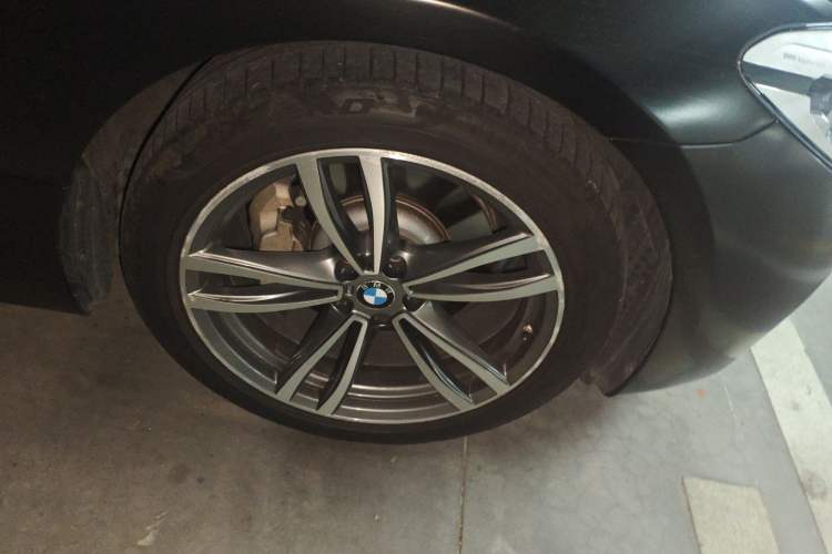 Used BMW 6 Series GT 2019 630i M Sport Package Right Front Wheel Hub