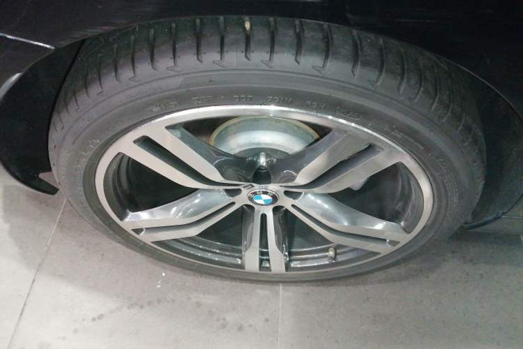 Used BMW 6 Series GT 2019 630i M Sport Touring Edition Right Rear Wheel Hub