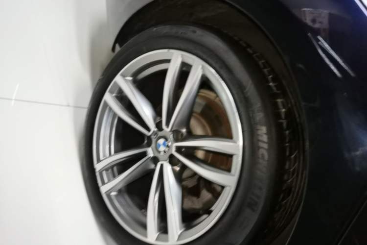 Used BMW 6 Series GT 2019 630i M Sport Package Right Rear Wheel Hub