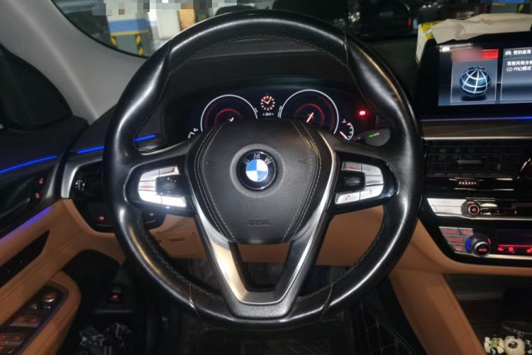 Used BMW 6 Series GT 2019 630i Luxury Design Package Steering Wheel