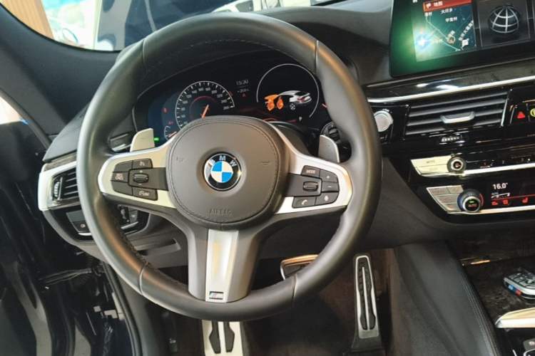 Used BMW 6 Series GT 2019 630i M Sport Package Steering Wheel