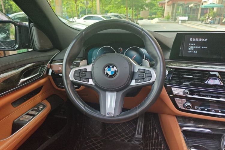 Used BMW 6 Series GT 2019 630i M Sport Package Steering Wheel