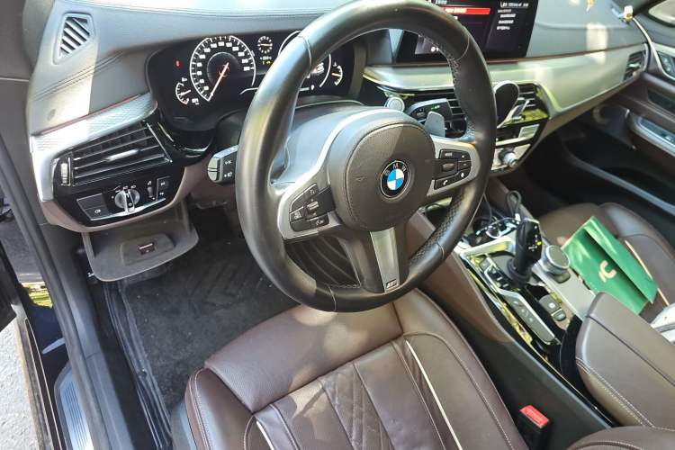 Used BMW 6 Series GT 2019 630i M Sport Touring Edition Steering Wheel