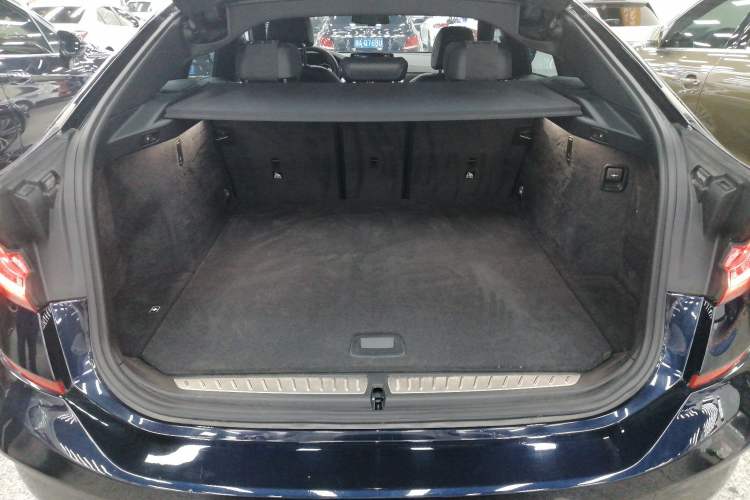 Used BMW 6 Series GT 2019 630i M Sport Package Trunk