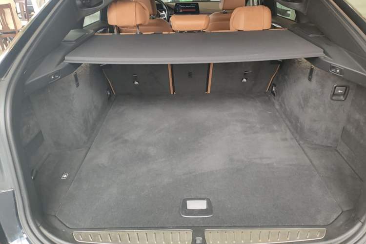 Used BMW 6 Series GT 2019 630i M Sport Package Trunk