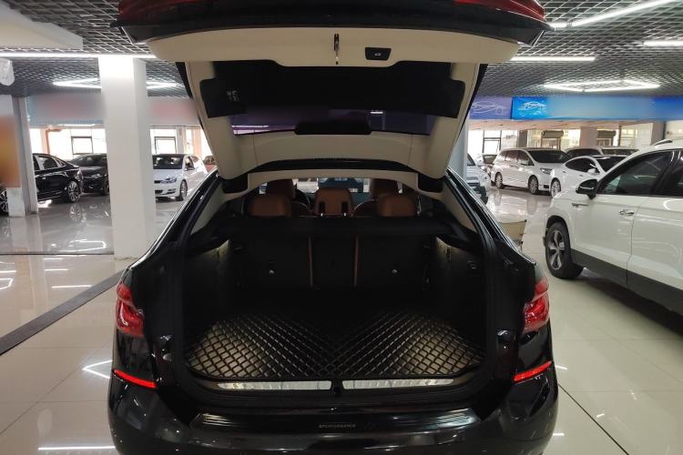 Used BMW 6 Series GT 2019 630i Luxury Design Package Trunk