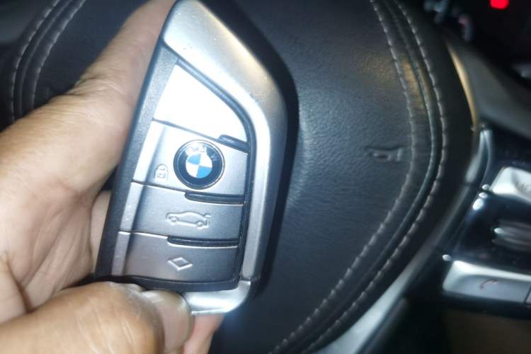 Used BMW 6 Series GT 2019 630i Luxury Design Package Vehicle Key