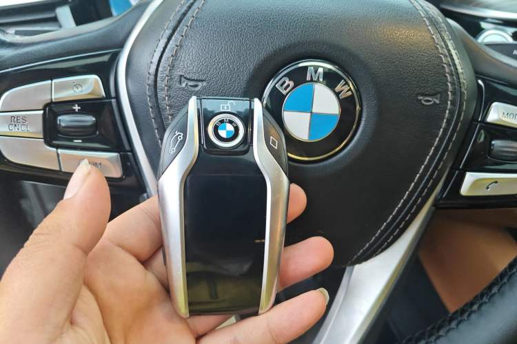 Used BMW 6 Series GT 2019 630i Luxury Design Package Vehicle Key