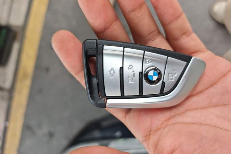Used BMW 6 Series GT 2019 630i M Sport Package Vehicle Key