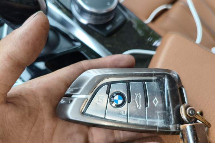Used BMW 6 Series GT 2019 630i M Sport Package Vehicle Key