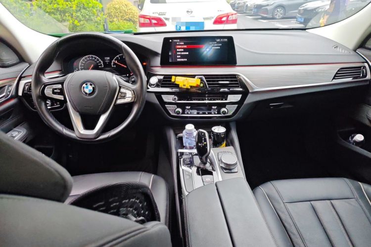 Used BMW 6 Series GT 2019 630i Luxury Design Package Center Console