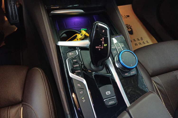 Used BMW 6 Series GT 2019 630i M Sport Touring Edition Gear Lever