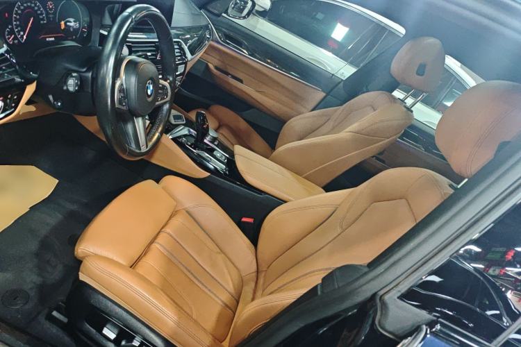 Used BMW 6 Series GT 2019 630i M Sport Package Left Front Seat
