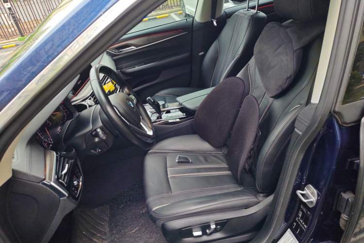 Used BMW 6 Series GT 2019 630i Luxury Design Package Left Front Seat