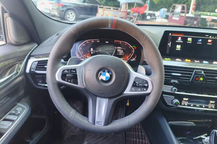 Used BMW 6 Series GT 2019 630i M Sport Package Steering Wheel