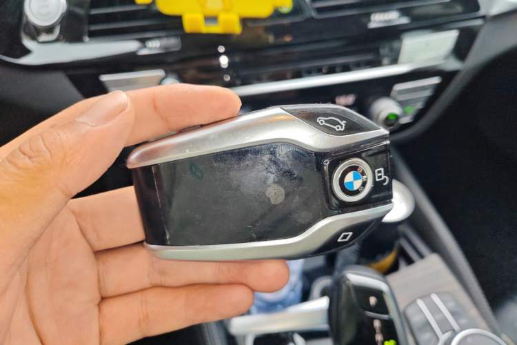 Used BMW 6 Series GT 2019 630i Luxury Design Package Vehicle Key