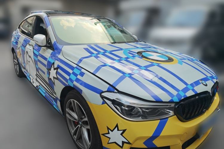 Used BMW 6 Series GT 2019 630i M Sport Package Front Right 45 Deg