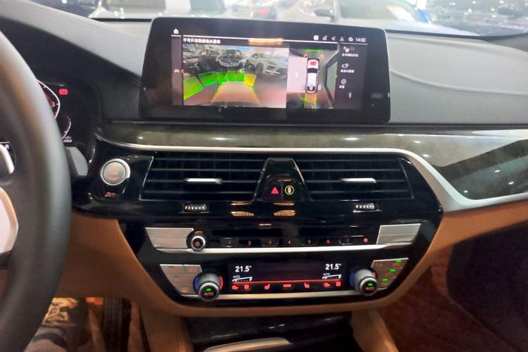 Used BMW 6 Series GT 2019 630i M Sport Package Audio And AC Panel