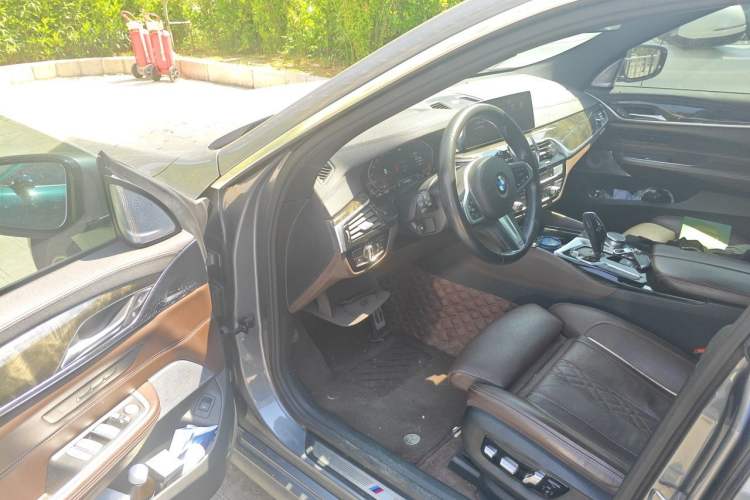 Used BMW 6 Series GT 2019 630i M Sport Touring Edition Driver Seat
