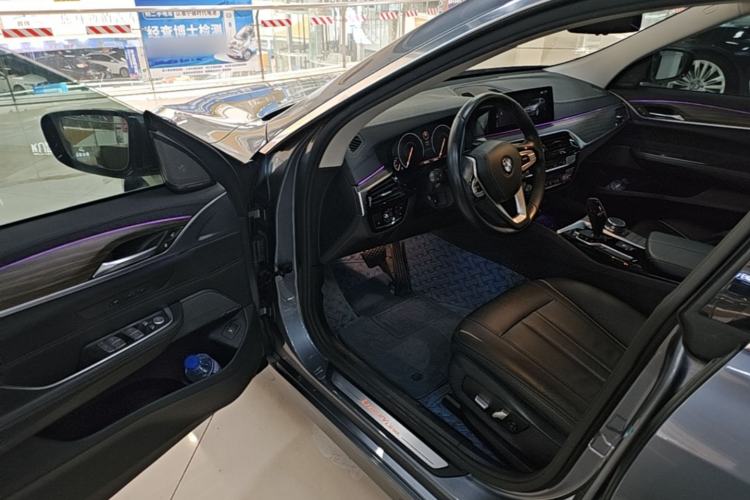 Used BMW 6 Series GT 2019 630i Luxury Design Package Driver Seat